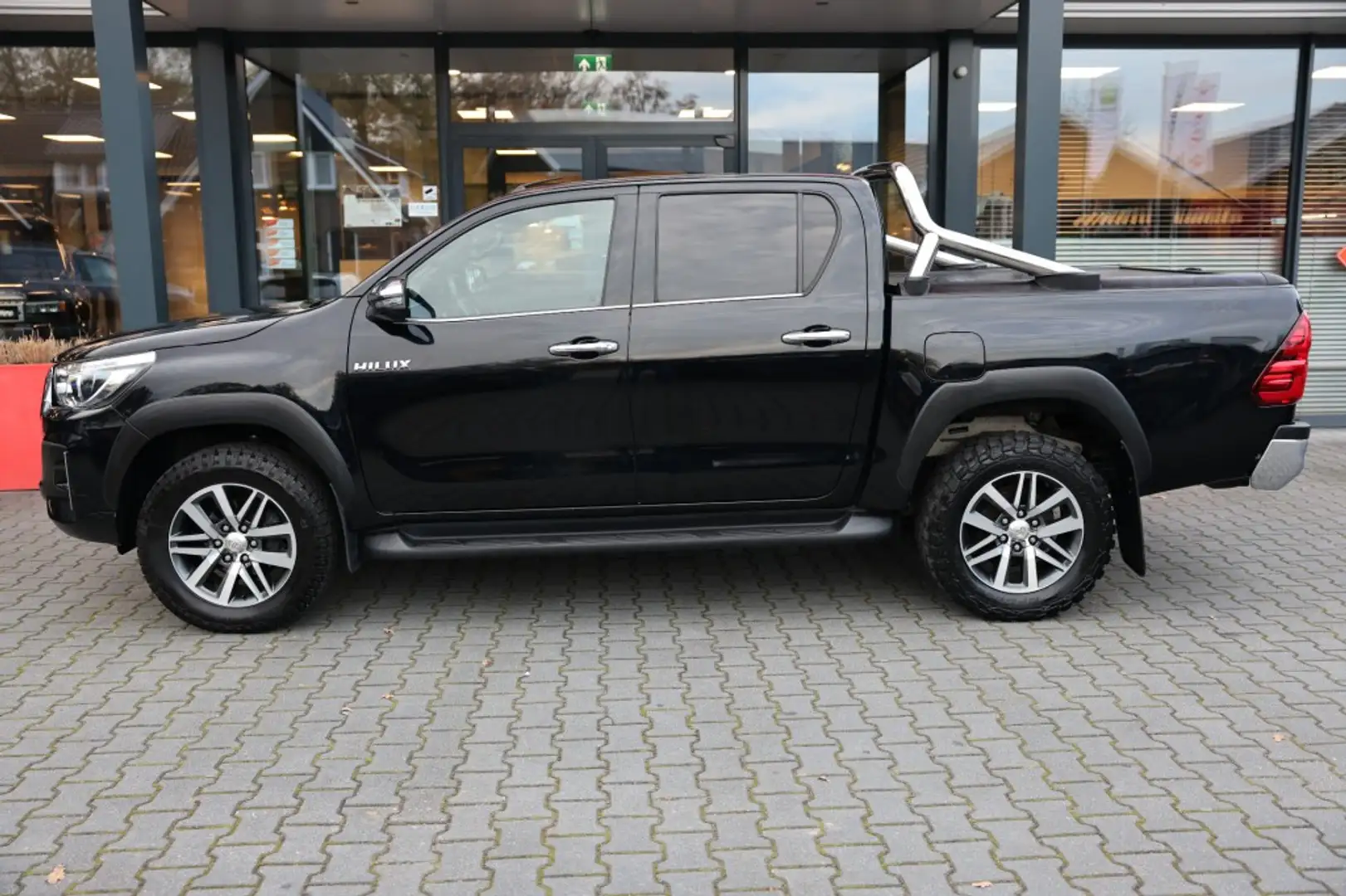 Toyota Hilux 2.4 D-4D DUBBEL CABIN LIMITED BE TREKKER A/T 5SITZ Nero - 2