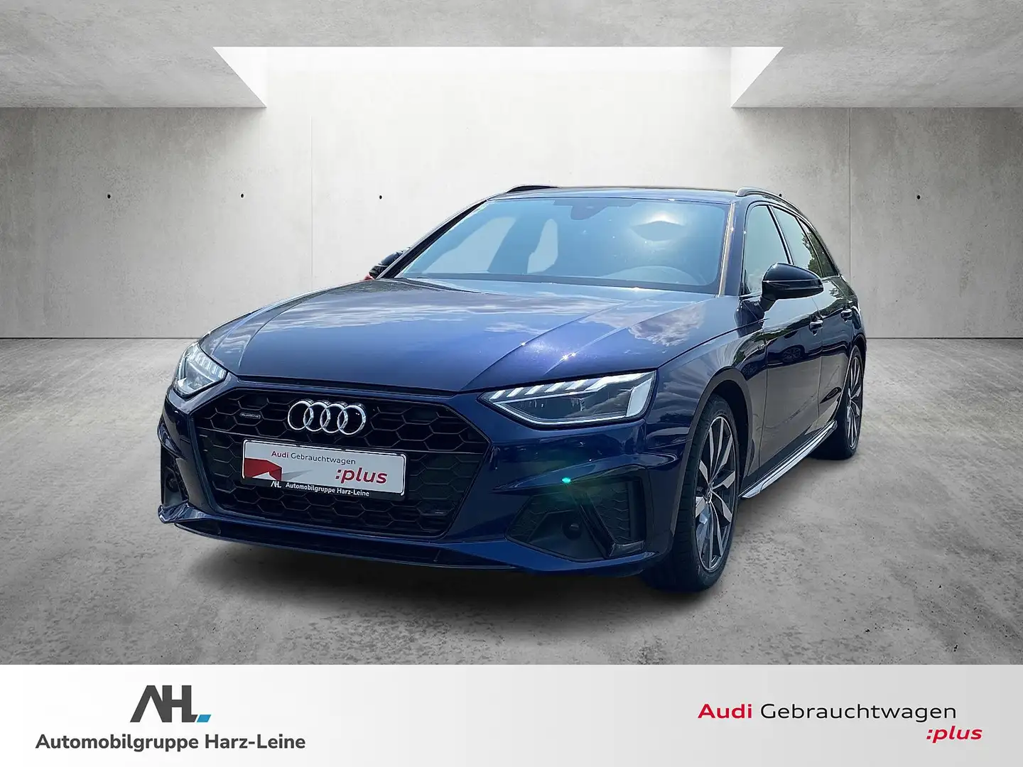 Audi A4 Avant S line 40 TFSI quattro AHK, LED Blau - 1