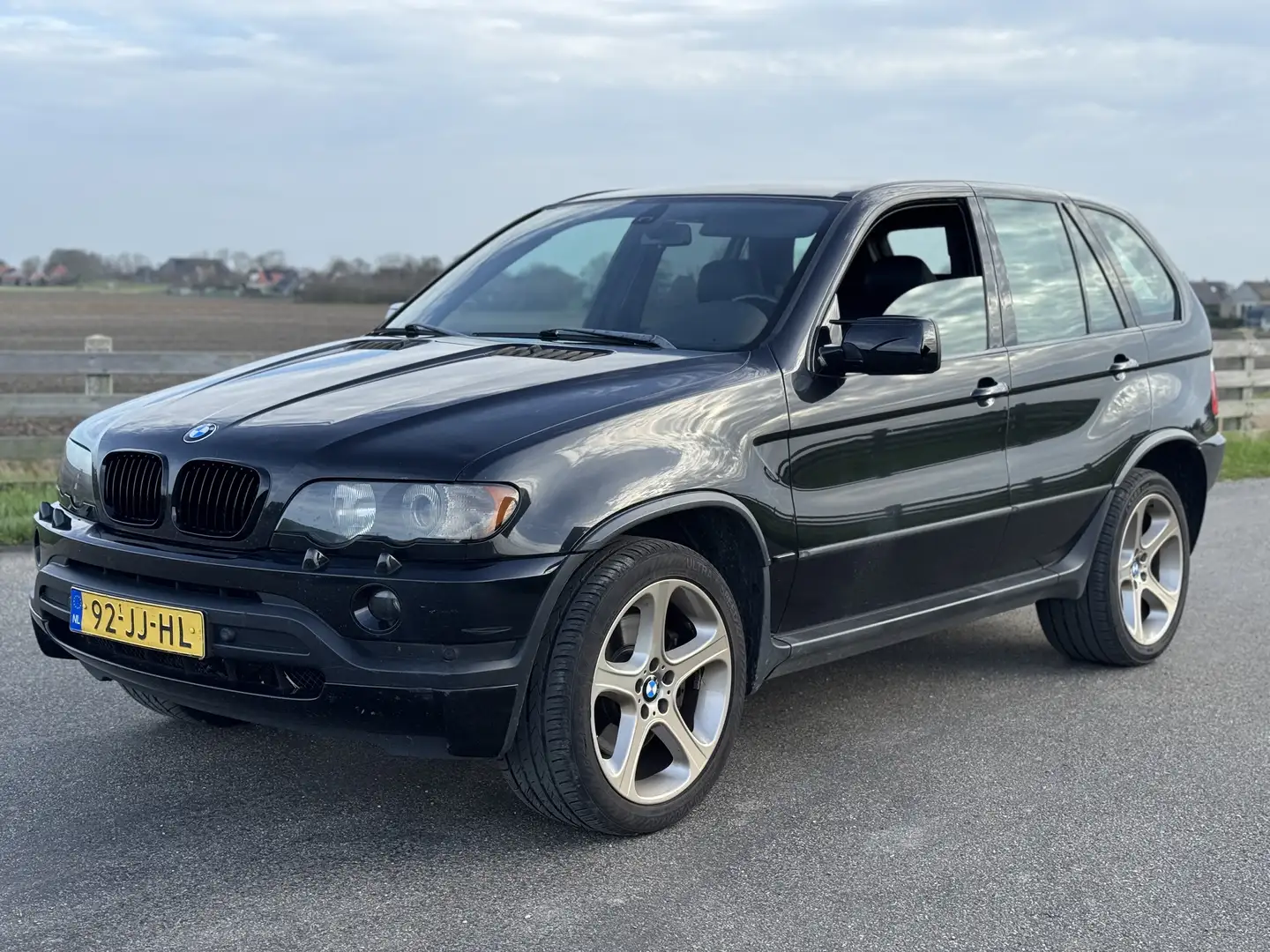 BMW X5 4.6IS Alpina V8 / LPG / X-Pipe + Kleppensysteem Чорний - 1