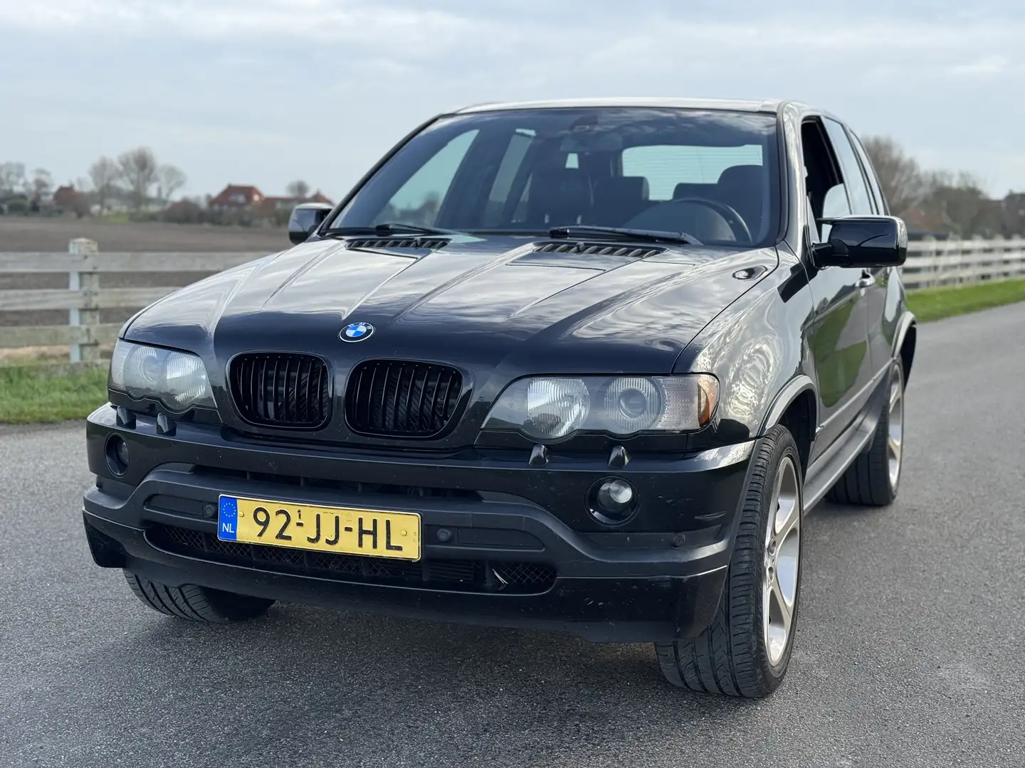BMW X5 4.6IS Alpina V8 / LPG / X-Pipe + Kleppensysteem Чорний - 2