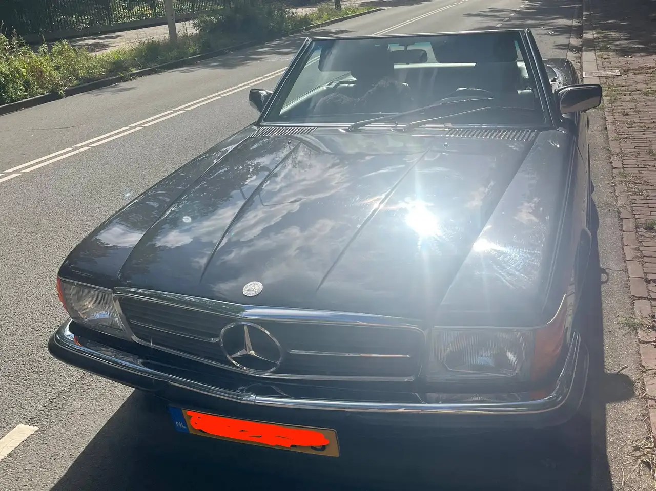 Mercedes-Benz SL 380, foto 4