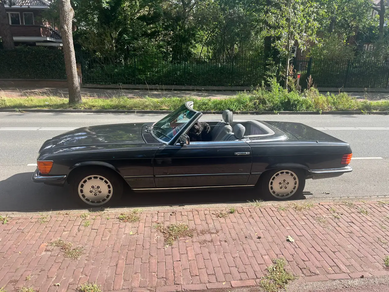 Mercedes-Benz SL 380, foto 5