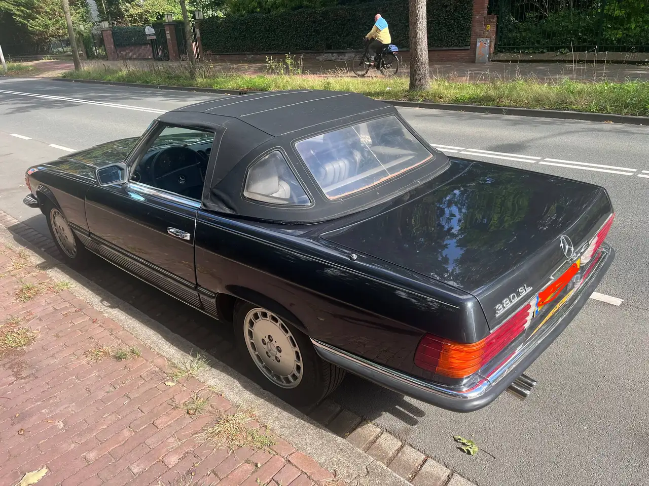 Mercedes-Benz SL 380, foto 3