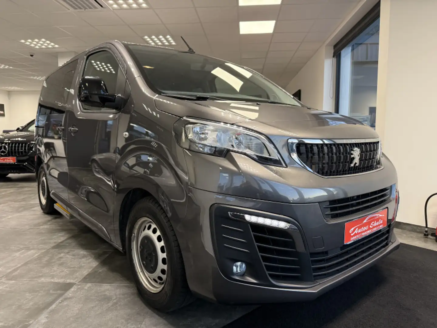 Peugeot Expert 1.5 BLUEHDI 120CH S\u0026S COMPACT 9 PLACES Gri - 2