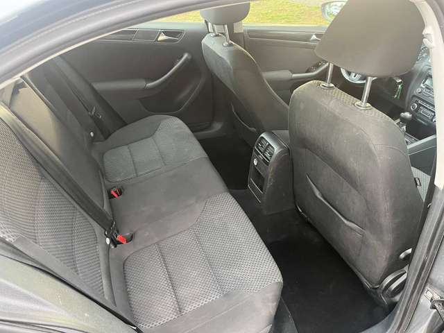 Volkswagen Jetta 1.2 TSI Comfortline 2-Hand Euro 5 - Bild 12