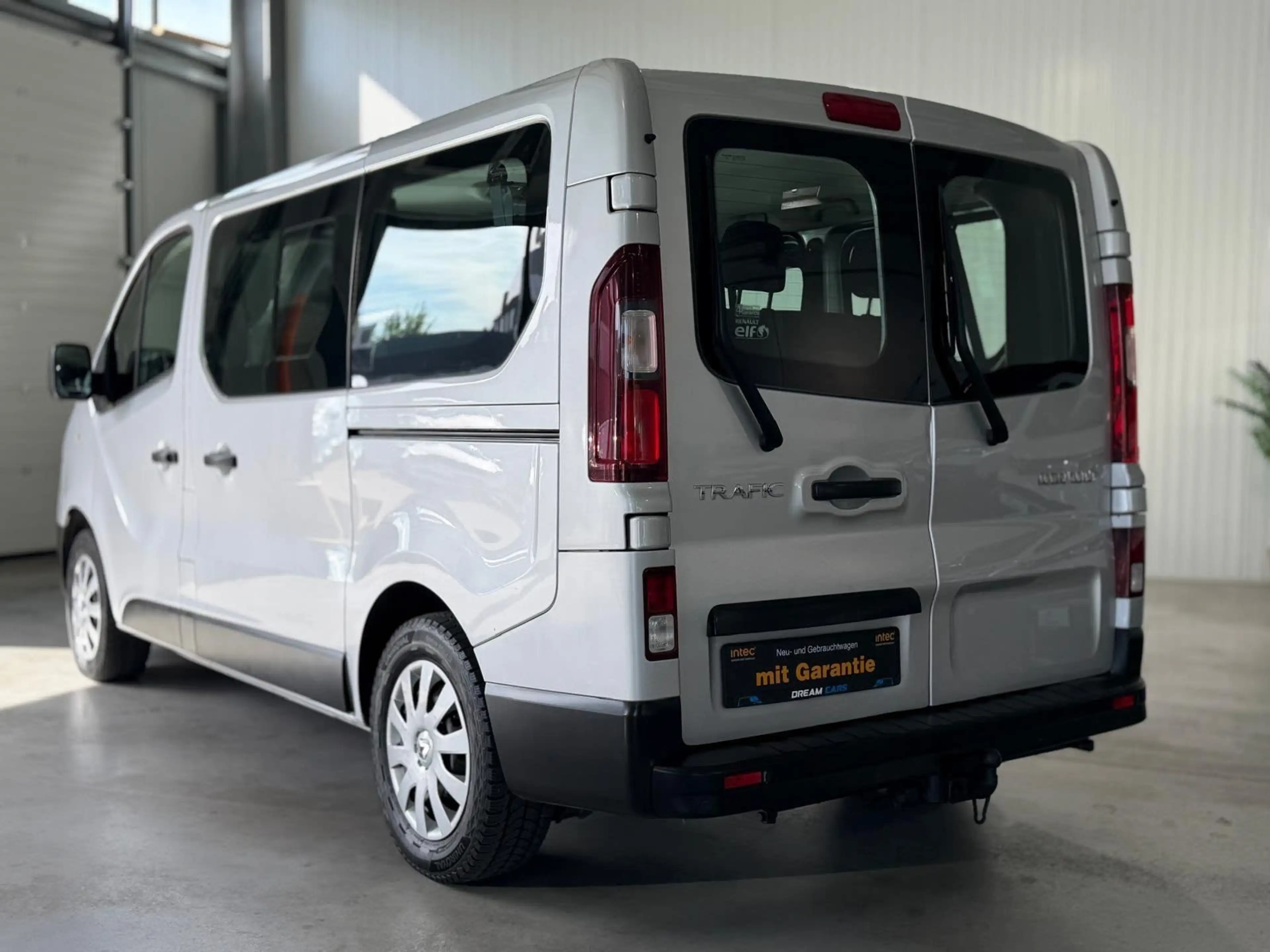 Renault Trafic Combi L1H1 Expression*9-SITZER*KLIMA*AHK — photo 4