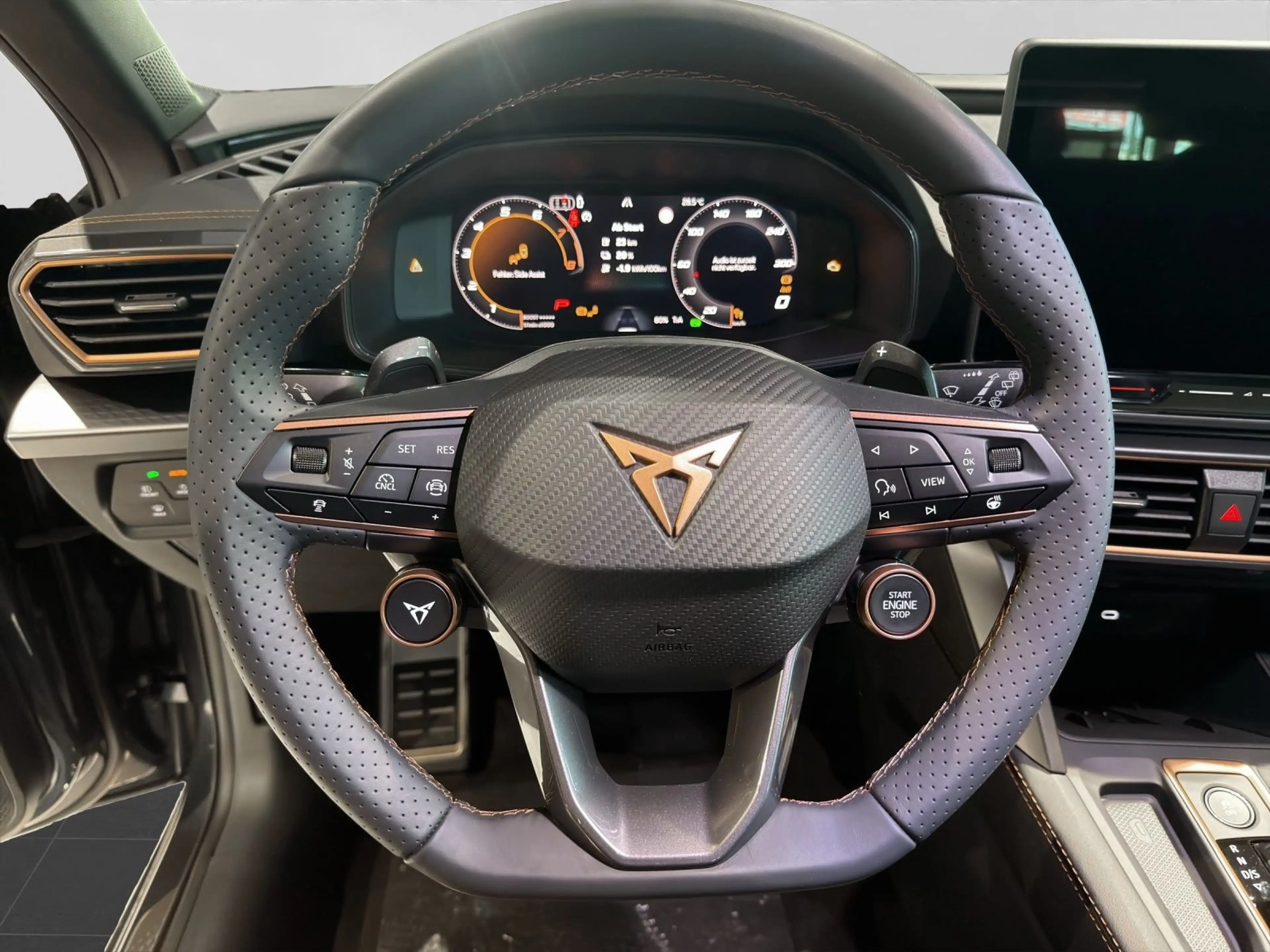 CUPRA Leon 1.5 e-HYBRID DSG REAR VIEW NAVI SITZHZ GJR — photo 9