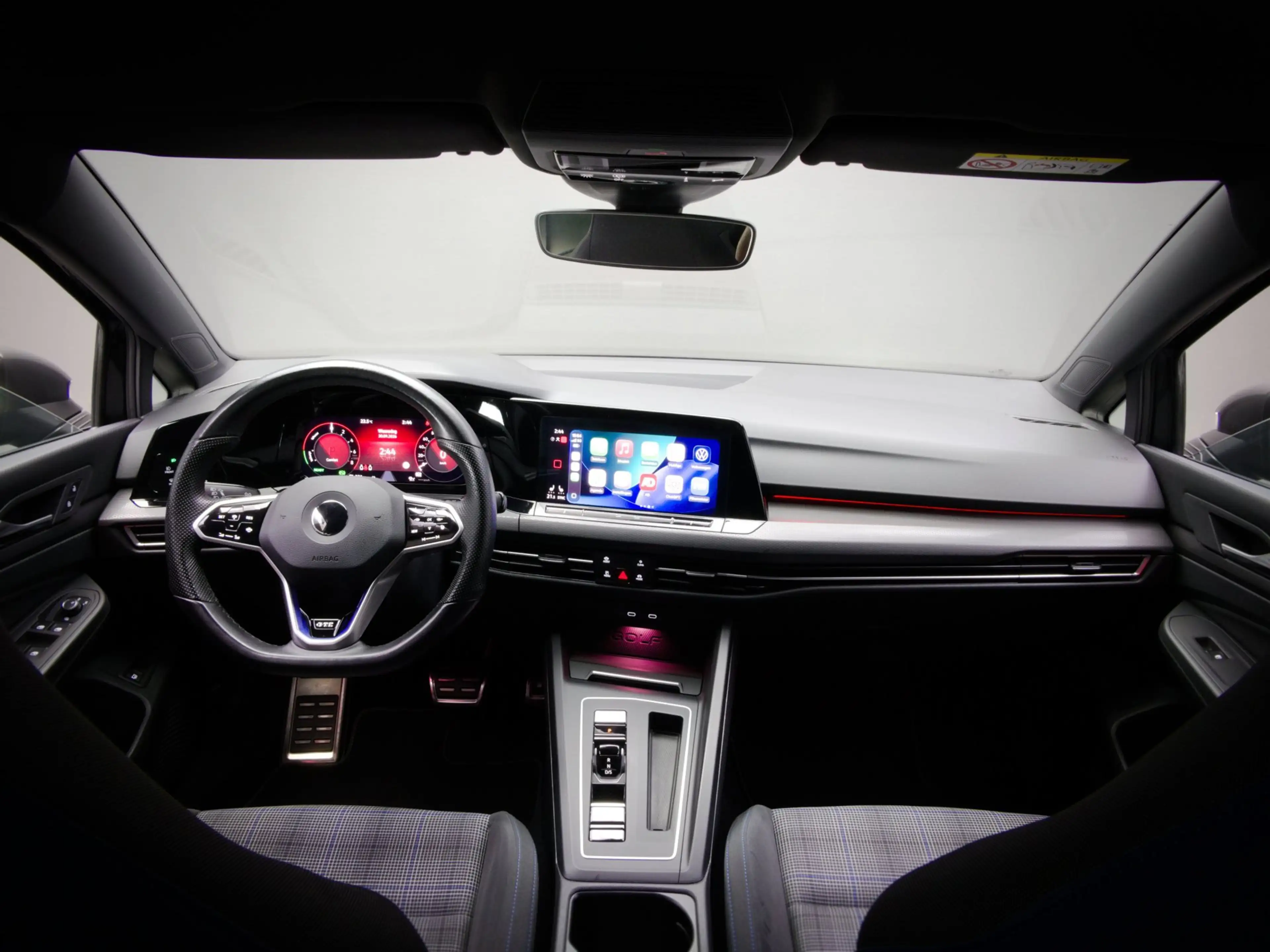 Volkswagen Golf GTE 1.4 eHybrid (IQ-LIGHTS, SFEERVERLICHTING, ADAPTIVE — photo 6