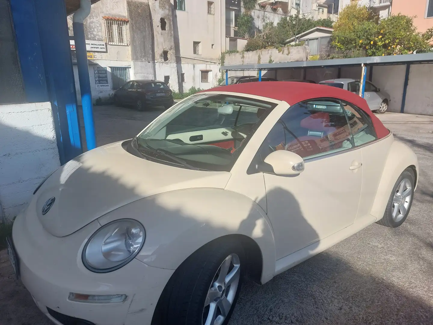 Volkswagen New Beetle New Beetle Cabrio 1.9 tdi limited Red Edition - 2
