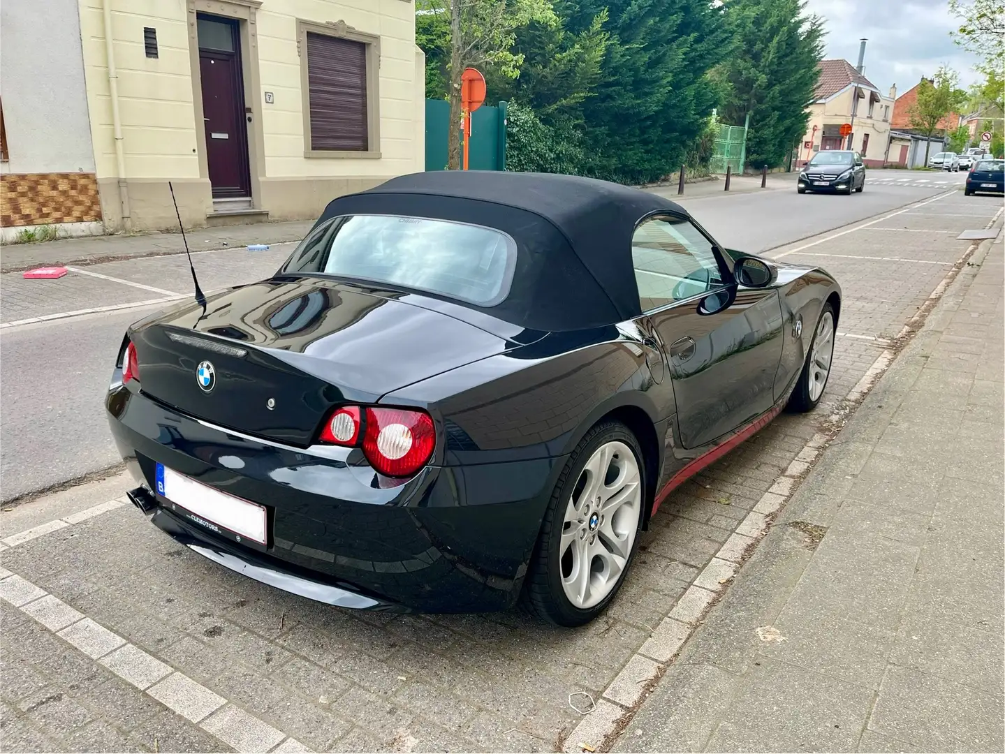 BMW Z4 2.2i 24v Fekete - 2