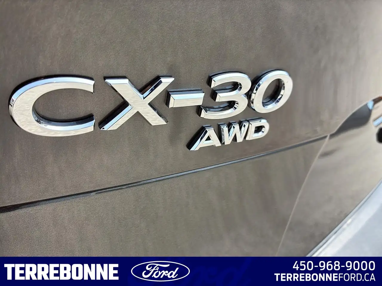 Mazda CX-30 photo Mazda CX-30