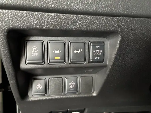Nissan X-Trail view 22