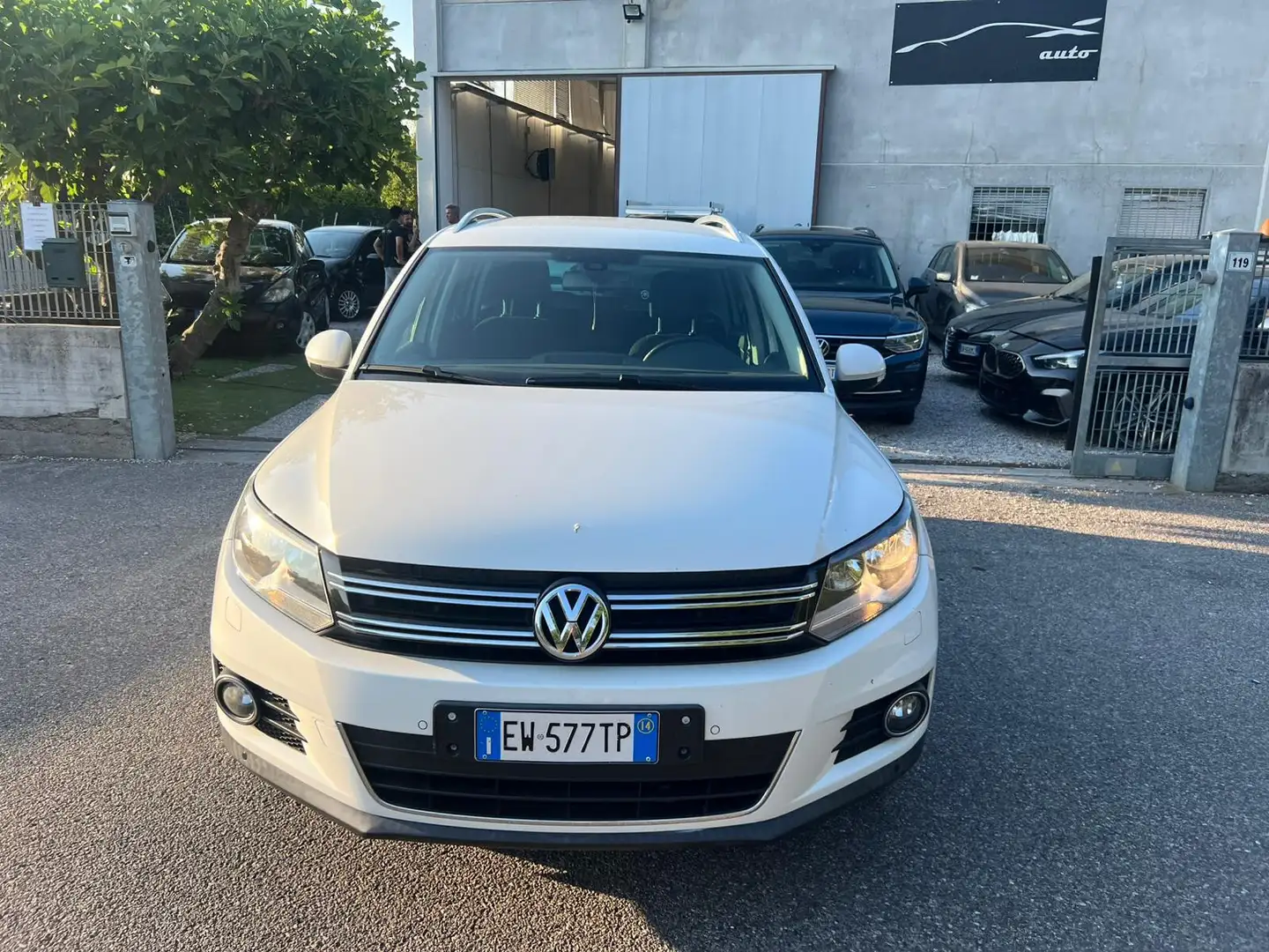 Volkswagen Tiguan 2.0 TDI 110 CV Trend & Fun BlueMotion Technology Bianco - 1