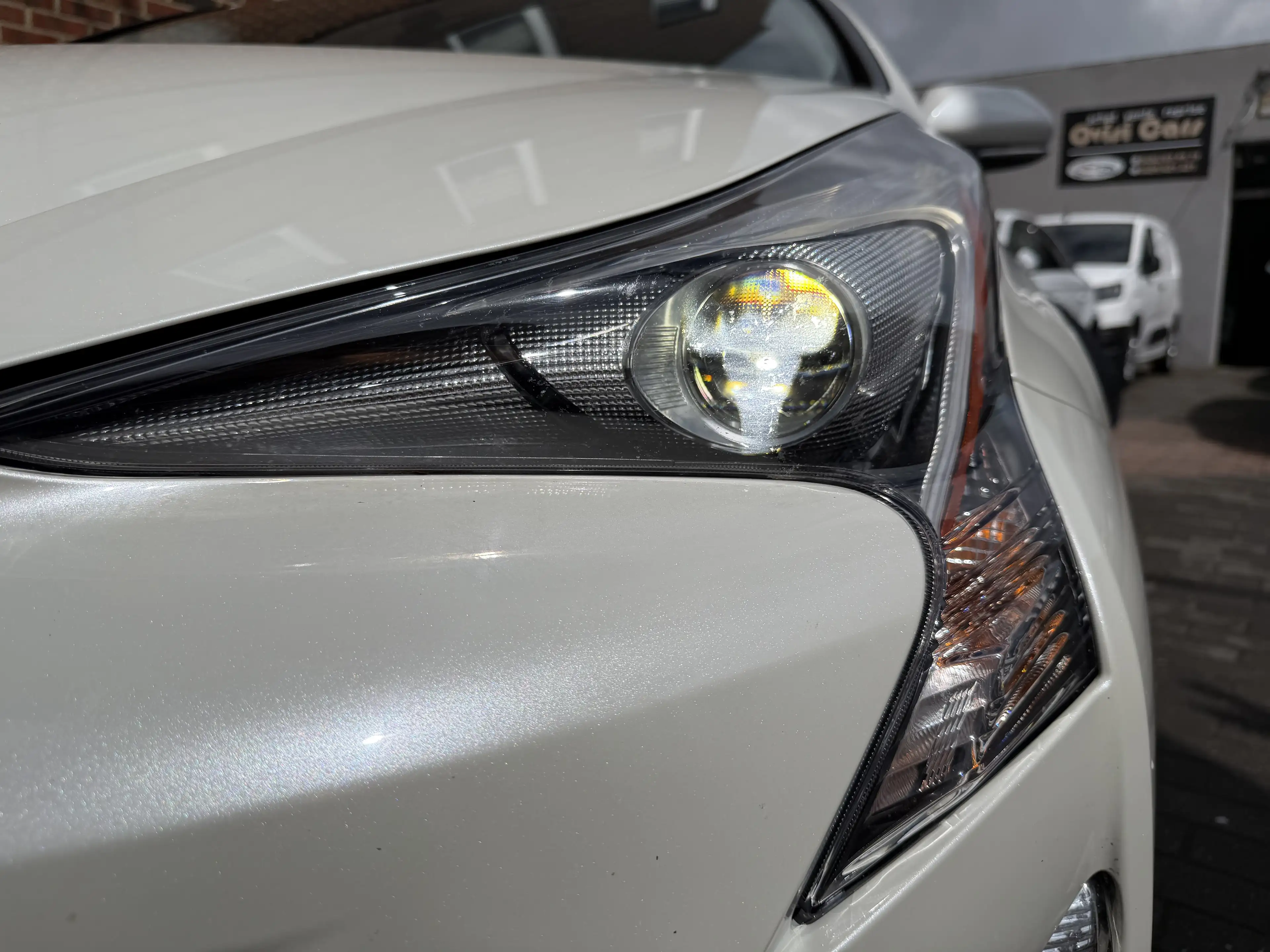Toyota Prius Prius PHEV 1.8i VVT-i Active Lounge — photo 13