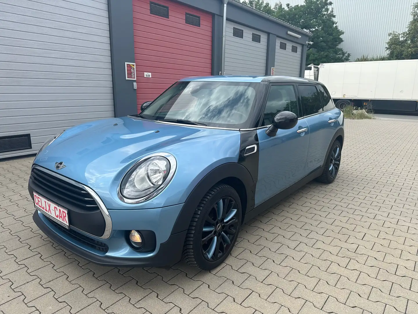 MINI One Clubman One/Navi/8 Fachbereift/Euro6 Синій - 2