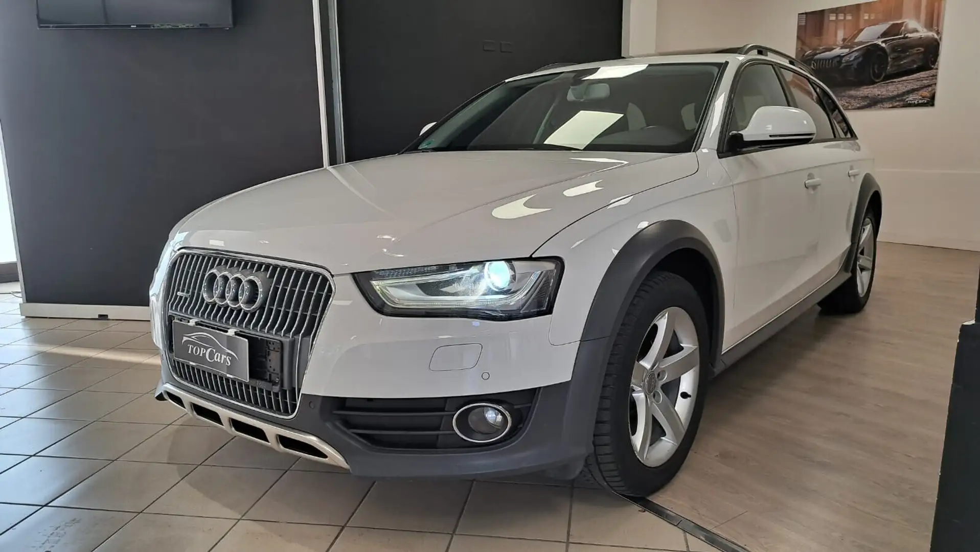 Audi A4 allroad A4 allroad 2.0 TDI 190 CV cl.d. S.tr. Advanced Bianco - 1