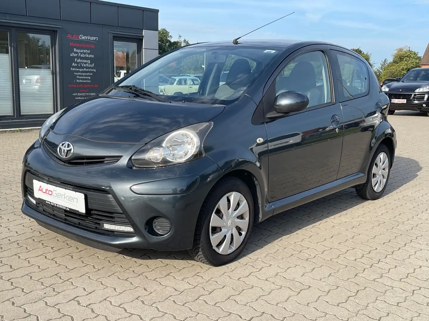 Toyota AYGO Cool 2HD TÜV NEU Klma Allwetter Gris - 2