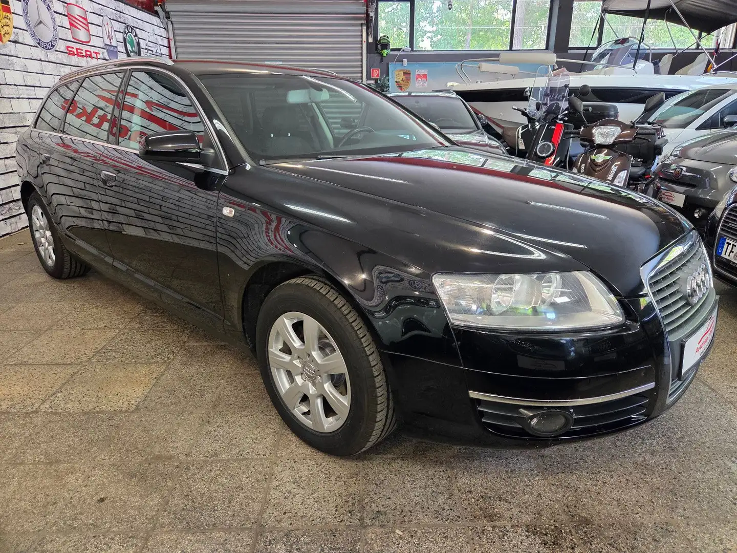 Audi A6 Avant 2.4 *Tüv & Service NEU* Schwarz - 2
