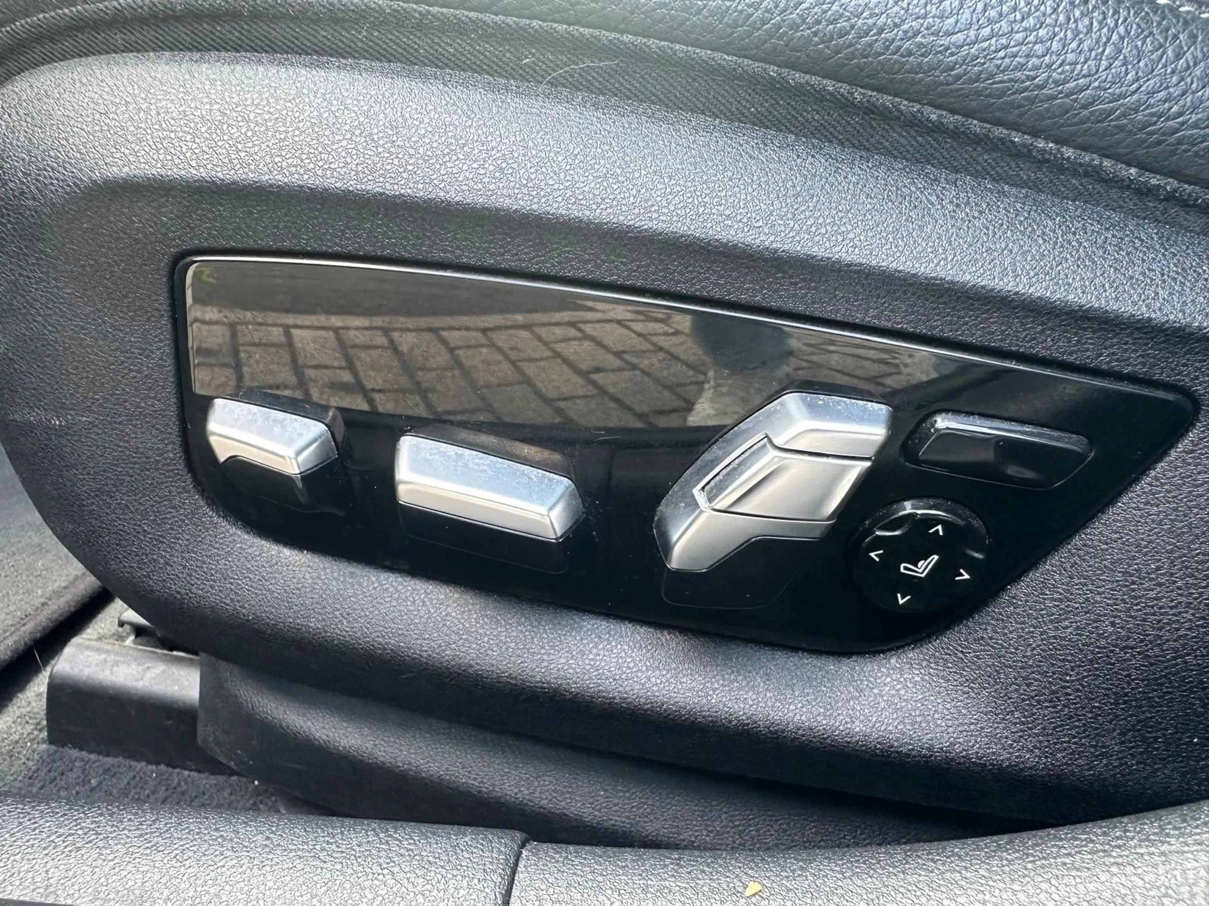 BMW 525 Touring 525 d I Automatik I Leder I Navi — photo 11