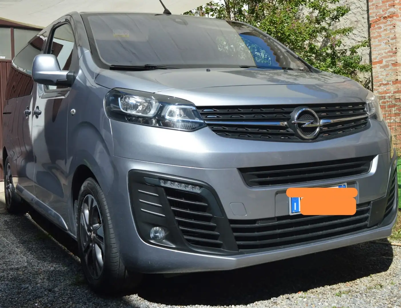 Opel Zafira Life - 1