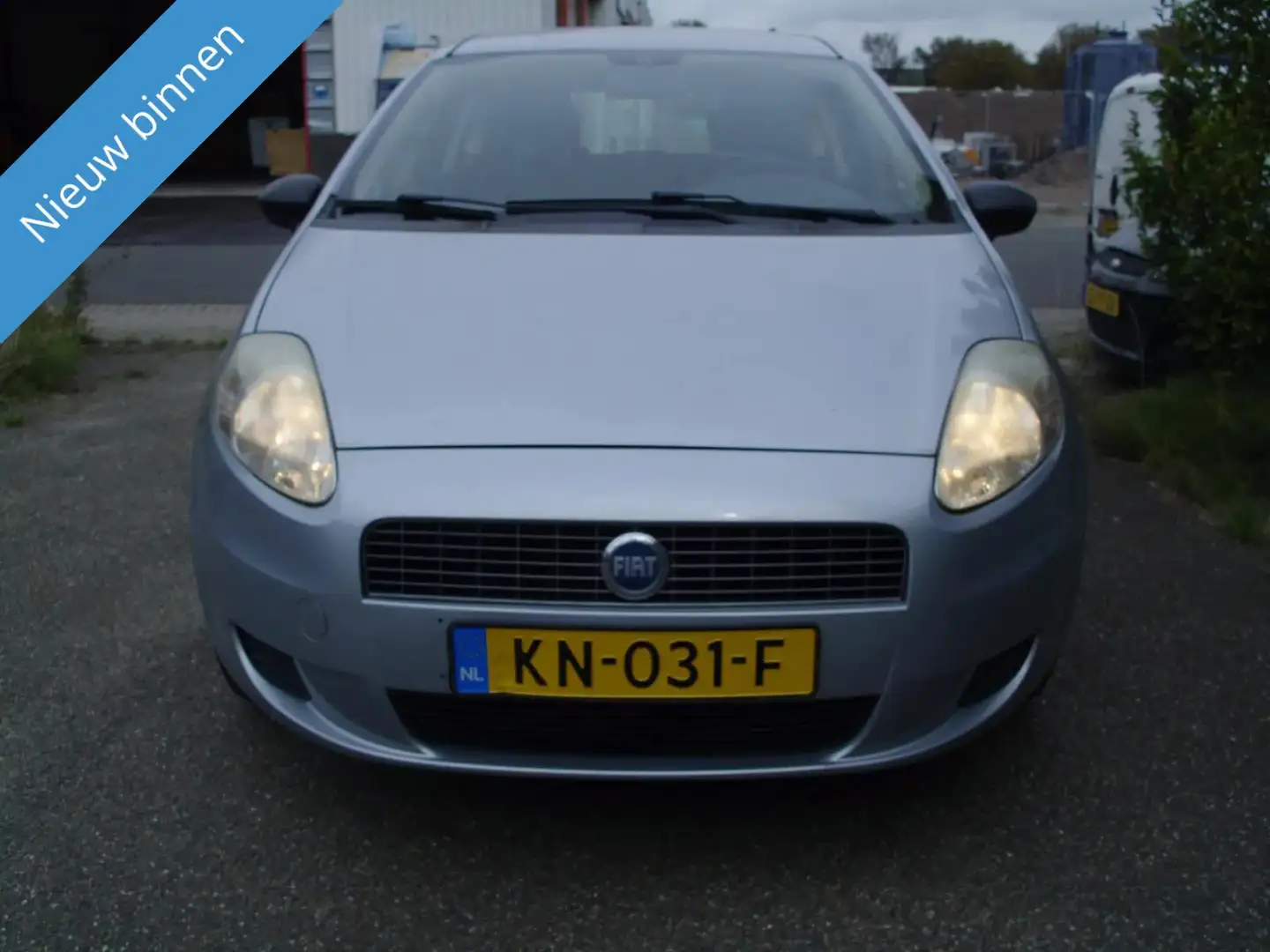 Fiat Punto FIAT 1.4 Grijs - 1