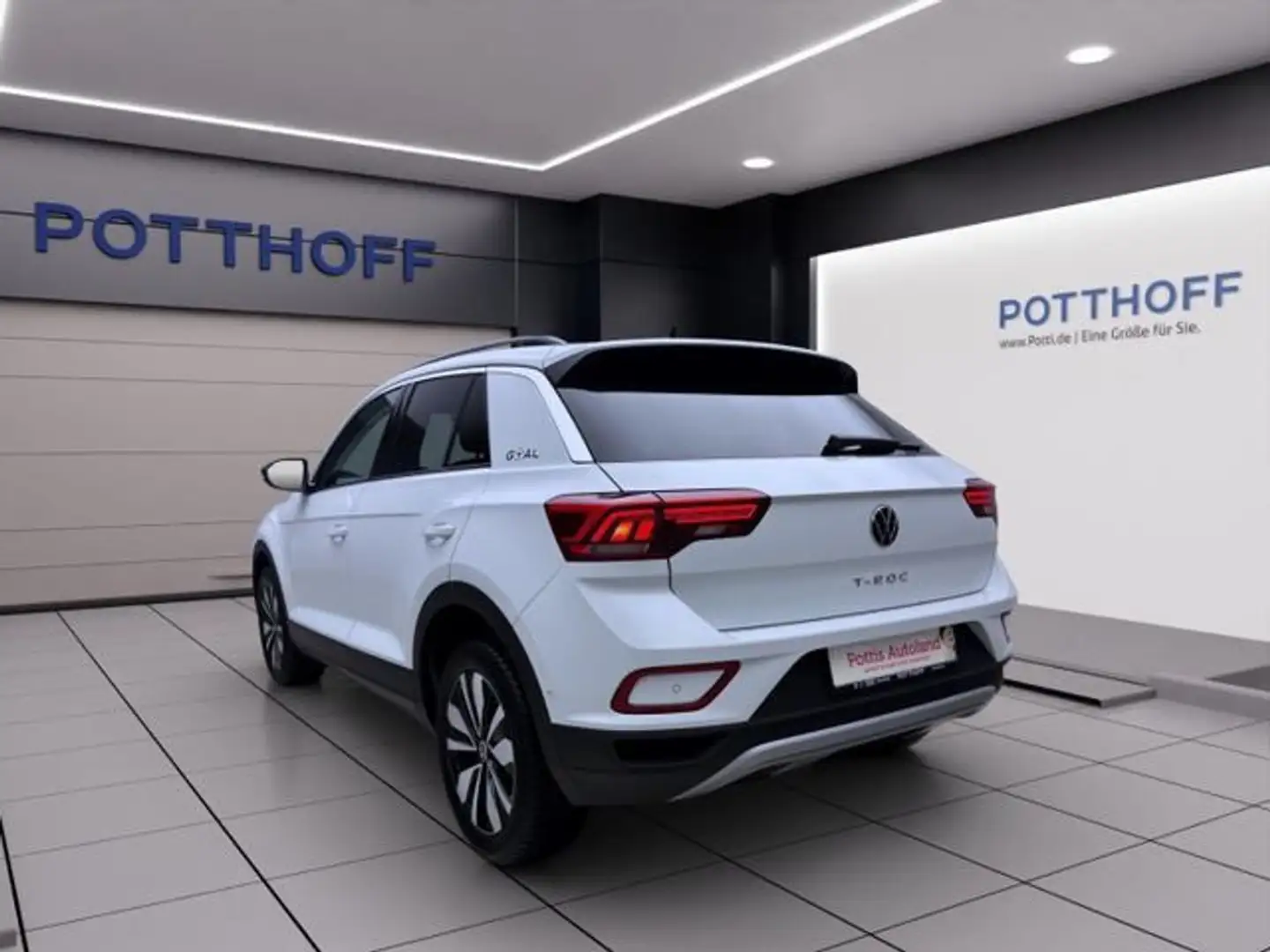 Volkswagen T-Roc 1.0 TSI GOAL PDC SITZHZG KLIMA LED Weiß - 2