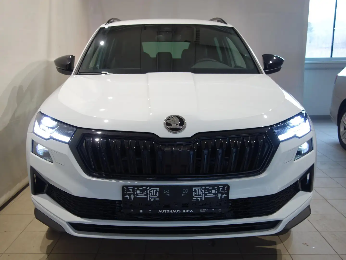 Skoda Karoq Sportline 4x4 TDI DSG Weiß - 2