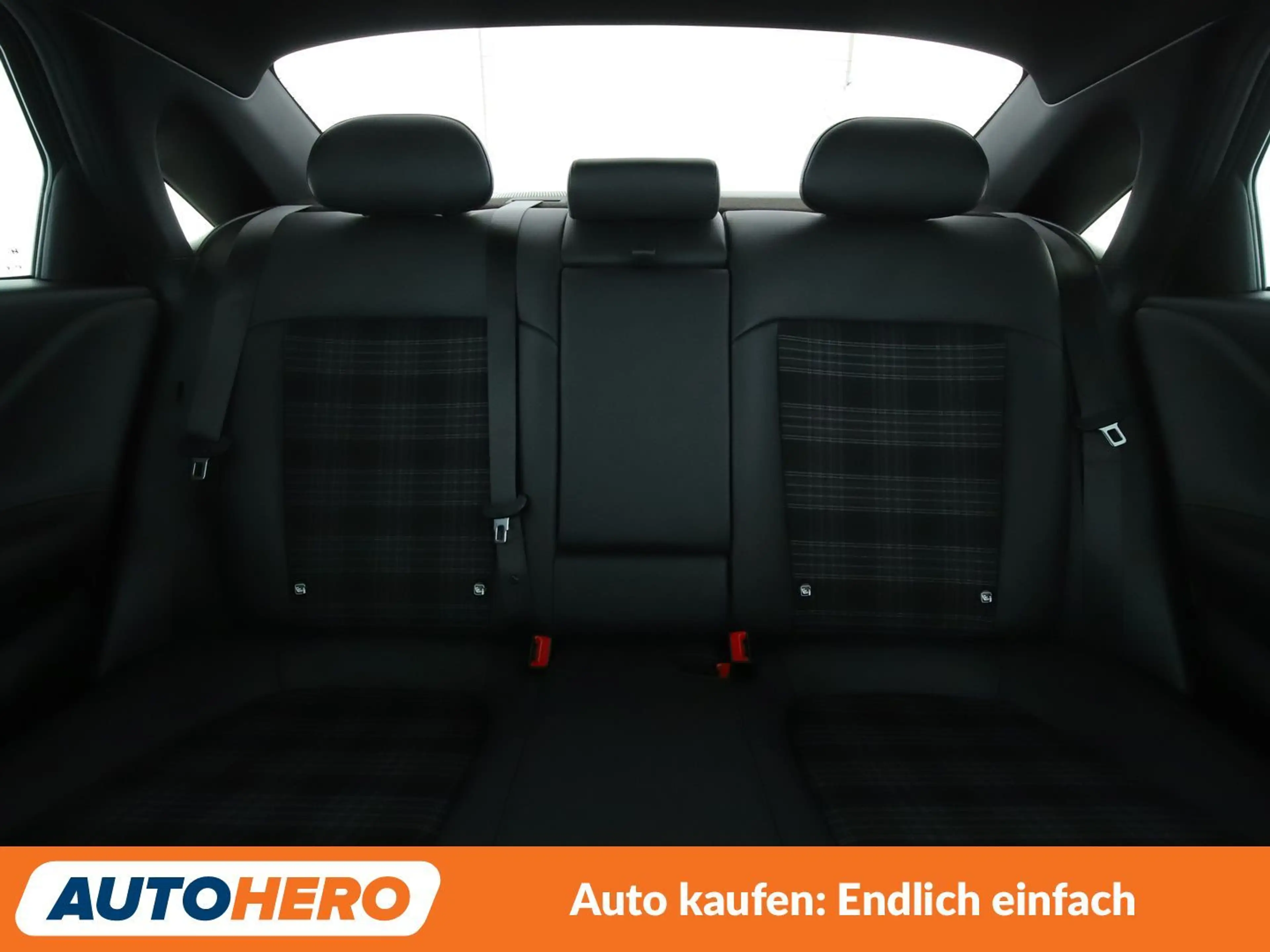 Hyundai IONIQ 6 electric drive 239 kW First Edition 4WD Aut.*NAVI* — photo 15