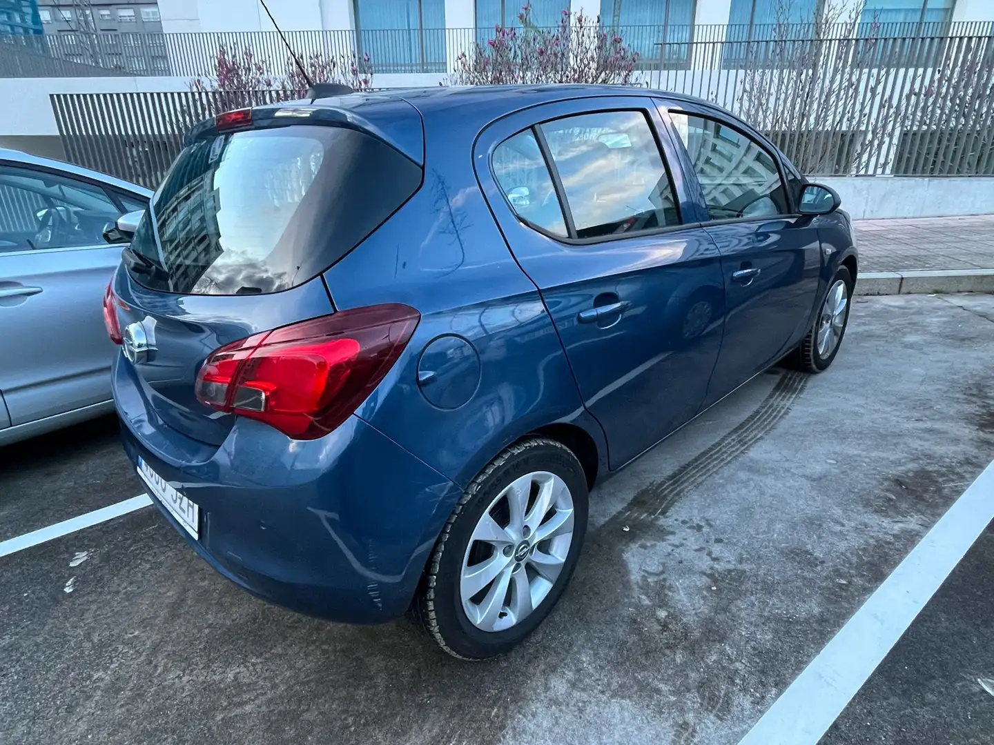 Opel Corsa - 2