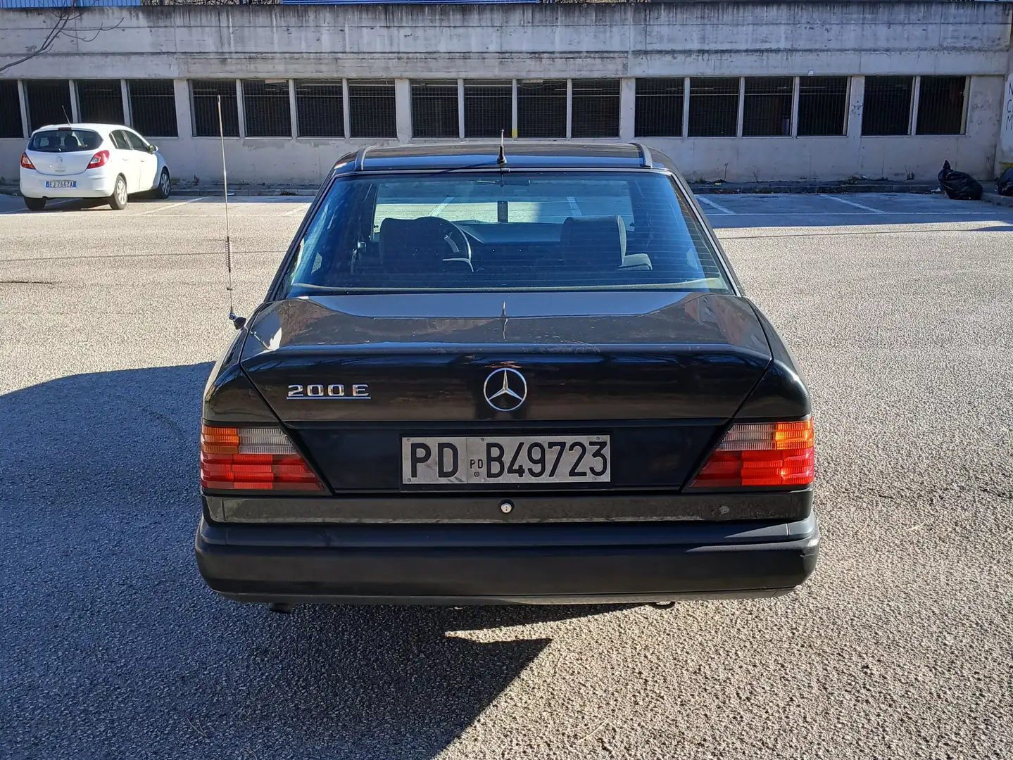 Mercedes-Benz E 200 W124 Gri - 2