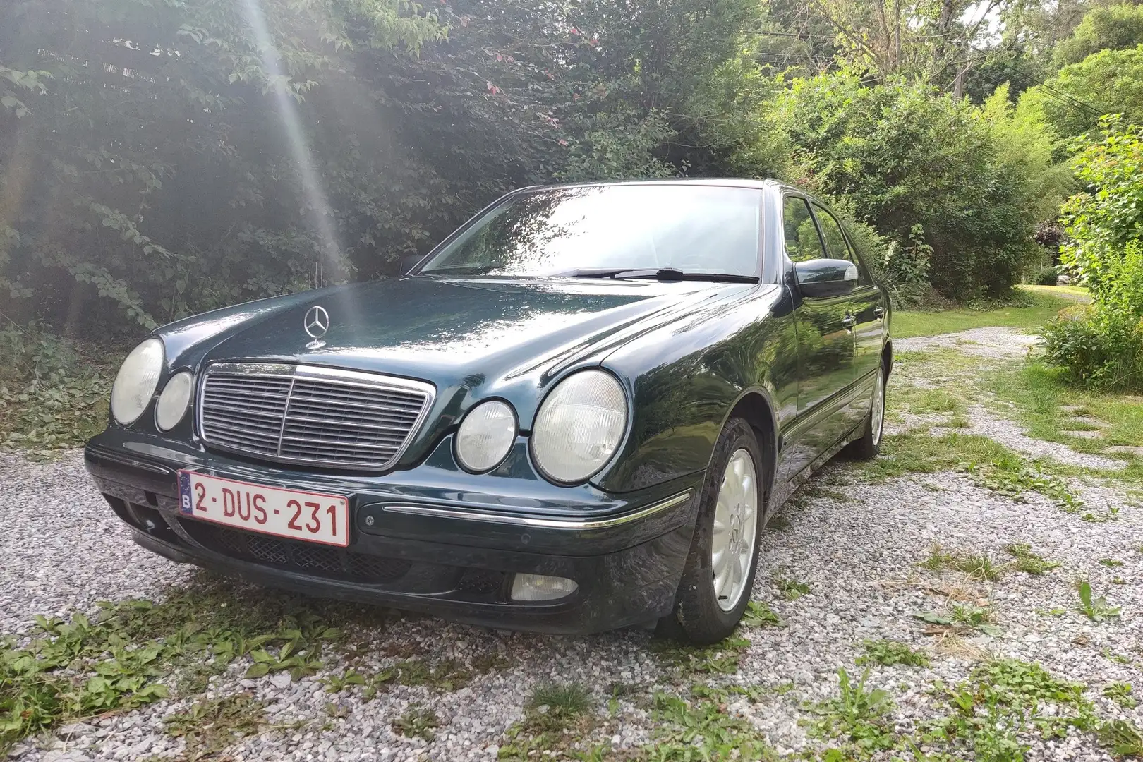 Mercedes-Benz 270 Elegance - 2