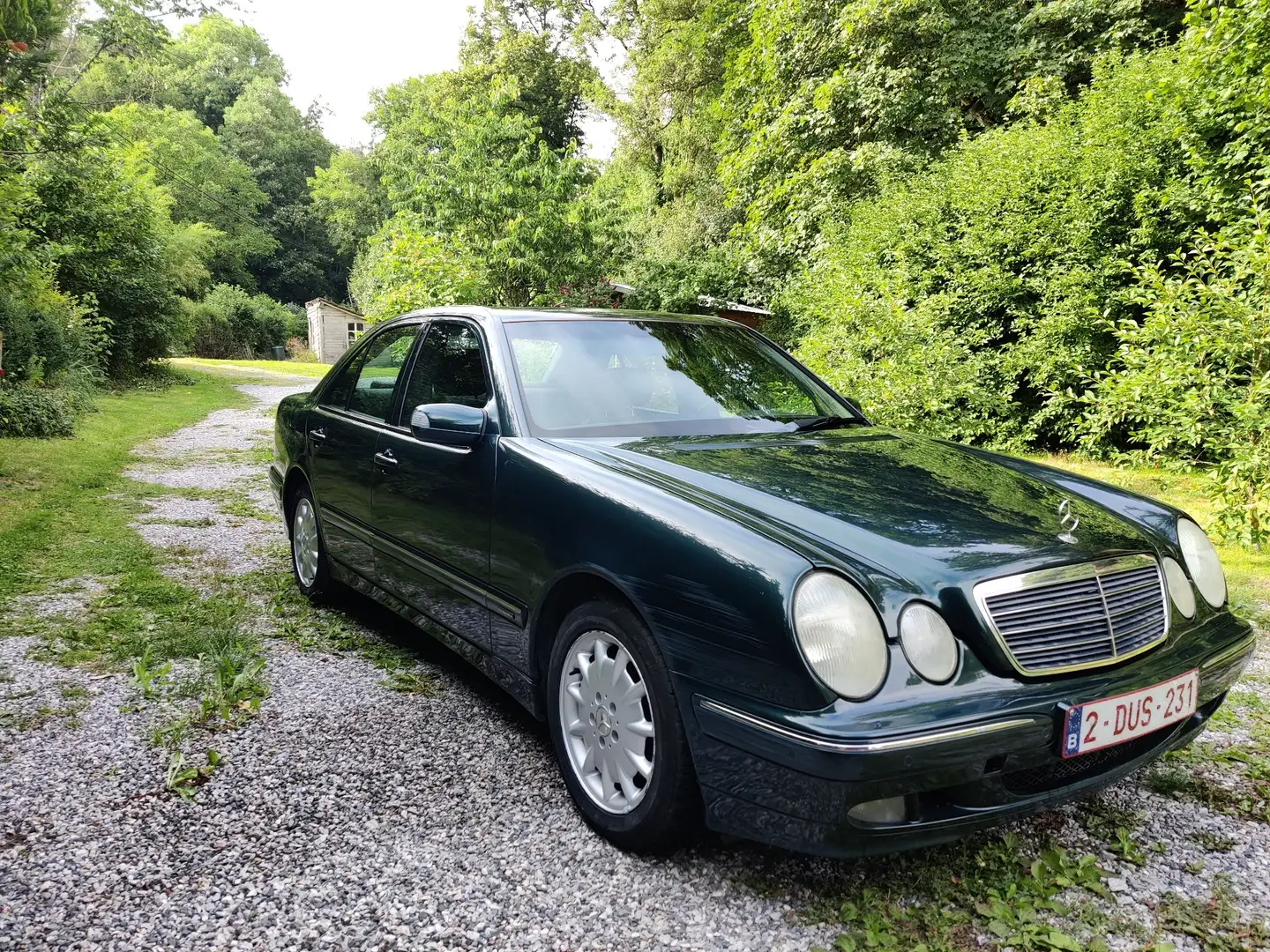 Mercedes-Benz 270 Elegance - 1