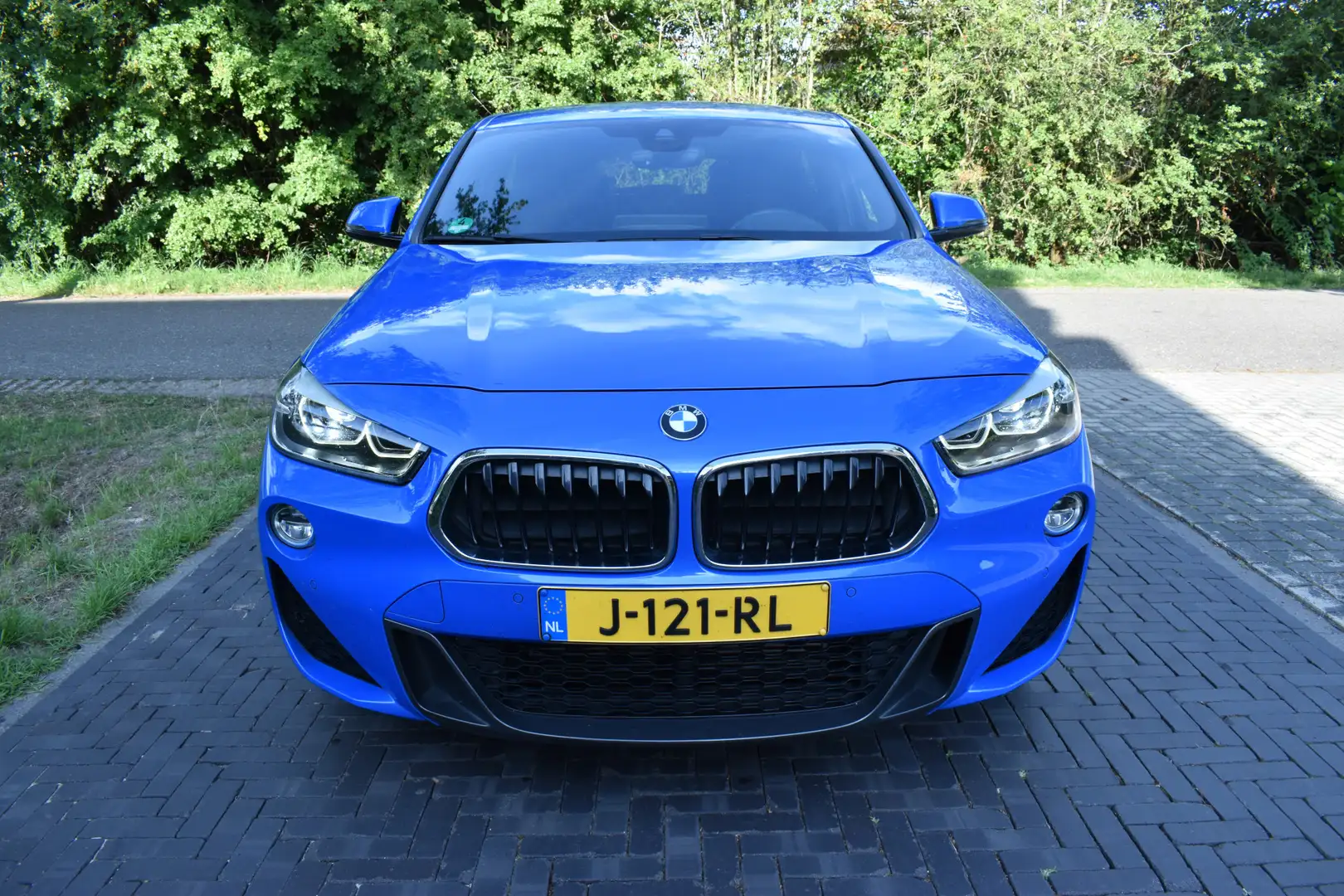 BMW X2 sDrive18i High Executive M Pack FULL! Bleu - 2