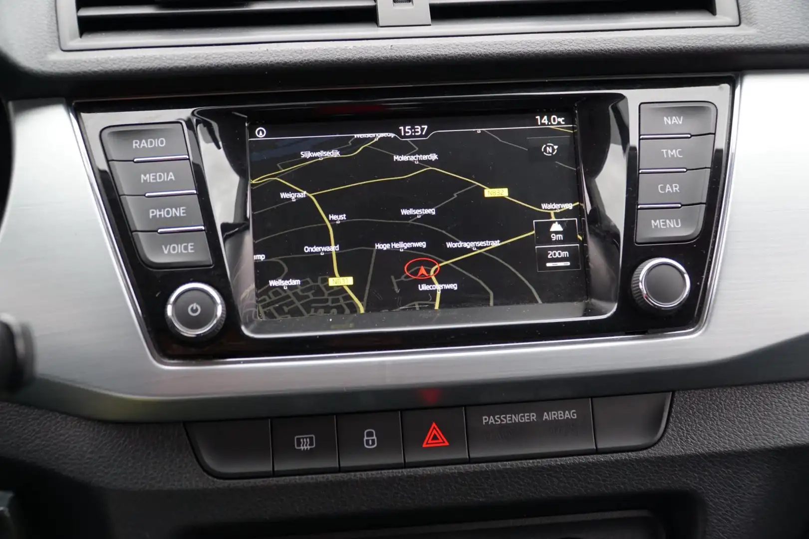 Skoda Fabia 1.2 TSI Style NAVI TREKHAAK 1EIG. Blanc - 2