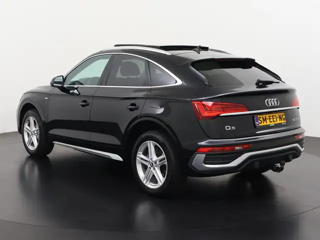 Audi Q5 view 7