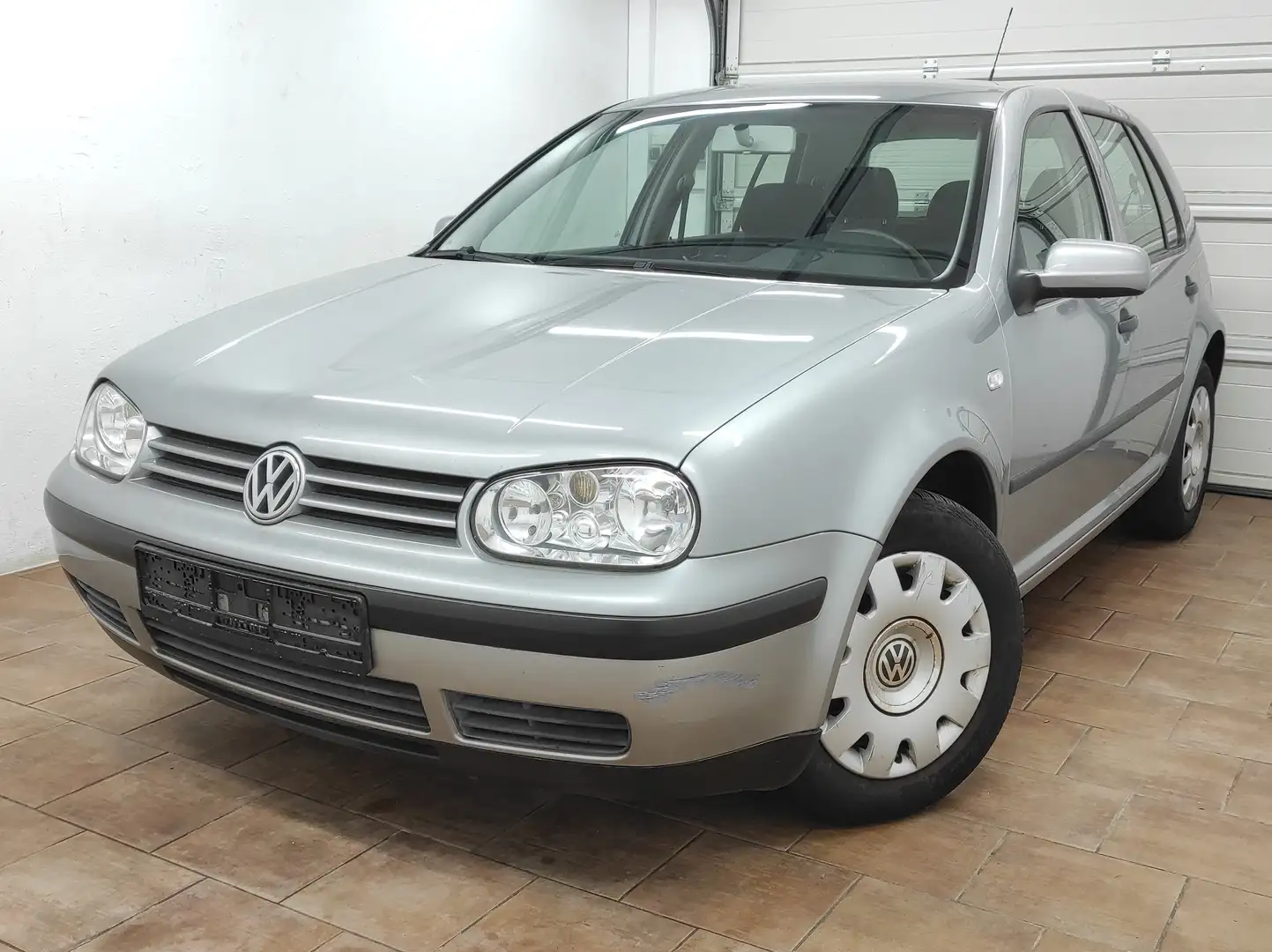 Volkswagen Golf 4 *NEU TÜV+ZAHNRIEMEN+KOPFDICHTUNG* 1.4 KLIMA Ezüst - 2