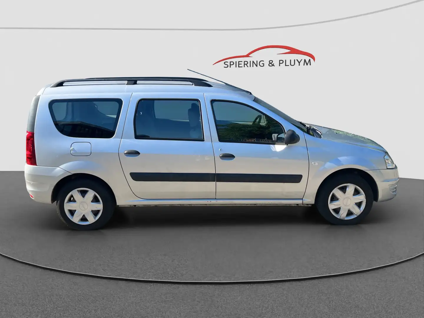 Dacia Logan MCV 1.6 Ambiance | Airco | Radio/CD Gris - 2