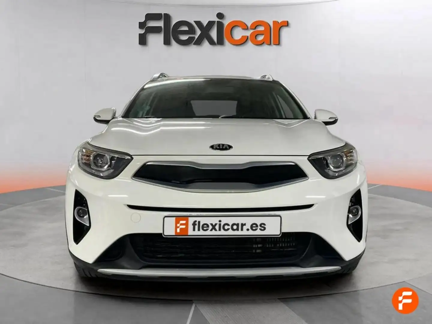 Kia Stonic 1.0 T-GDi 74kW (100CV) MHEV iMT Drive Amarillo - 2