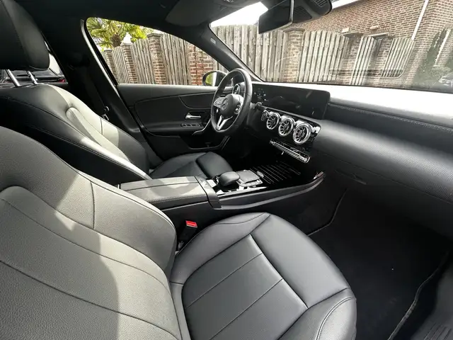 Mercedes-Benz A-Class view 24