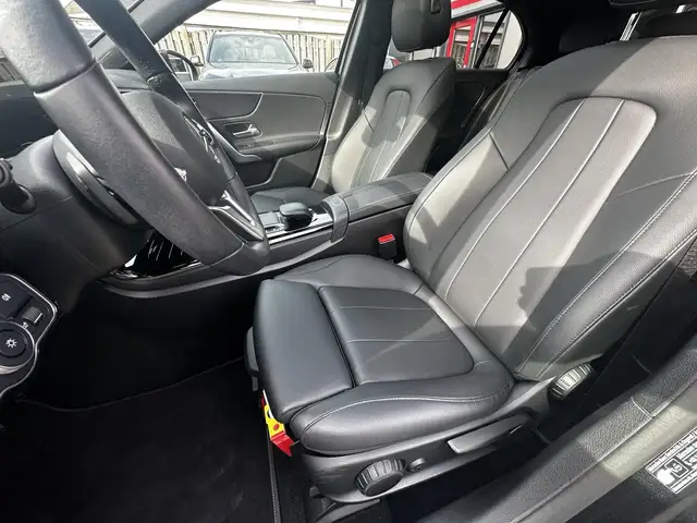 Mercedes-Benz A-Class view 3