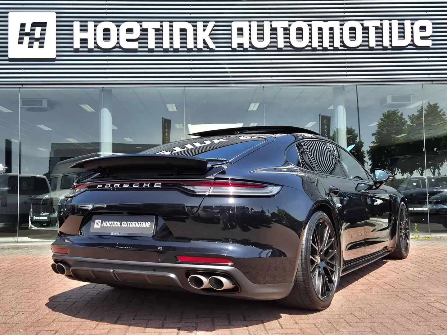 Porsche Panamera 2.9 4S E-Hybrid | Pano | 360° Camera | 4 wiel stur Black - 2