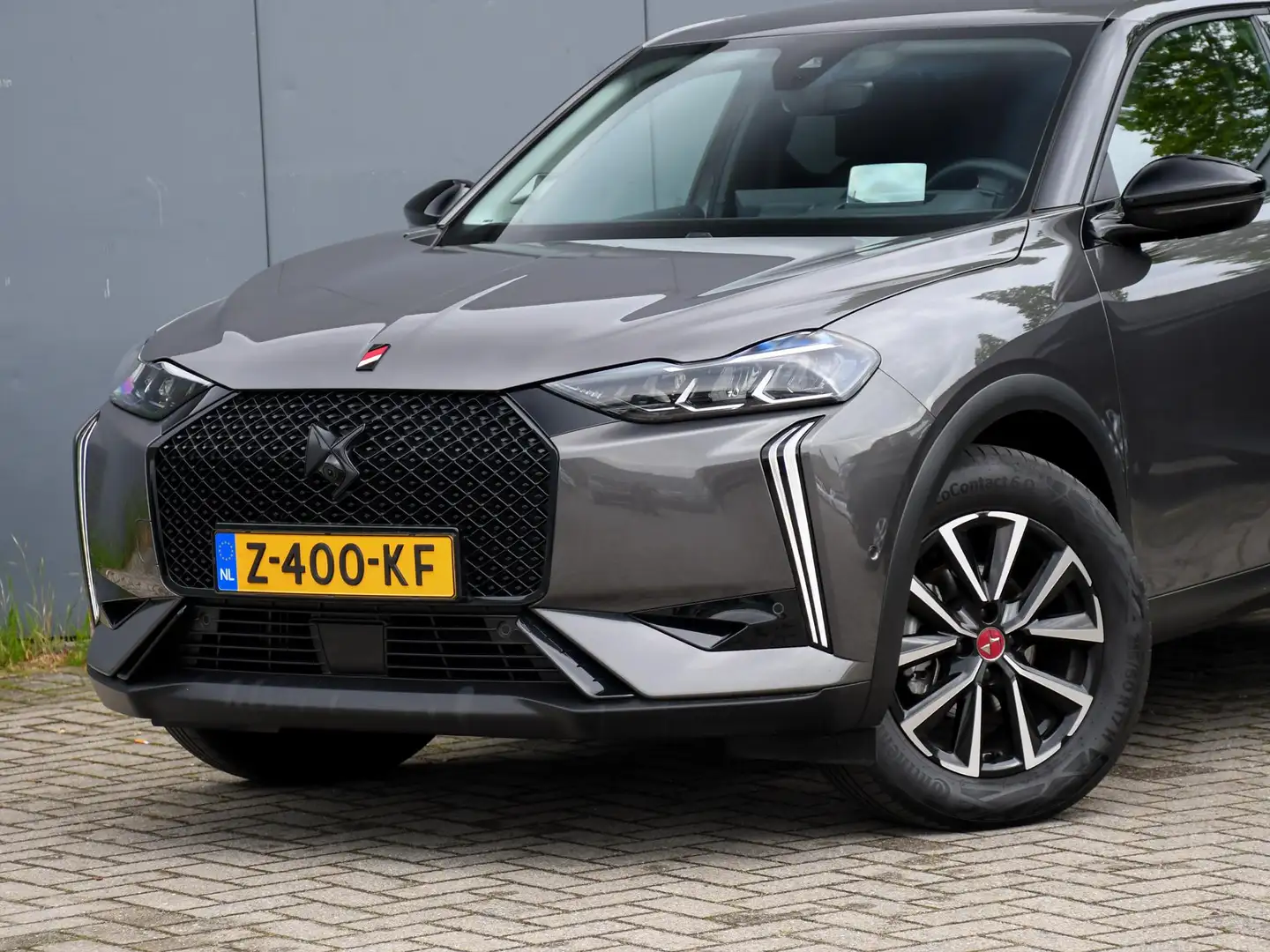 DS Automobiles DS 3 Performance Line 1.2 PureTech 130pk Automaat HUD | Grijs - 2