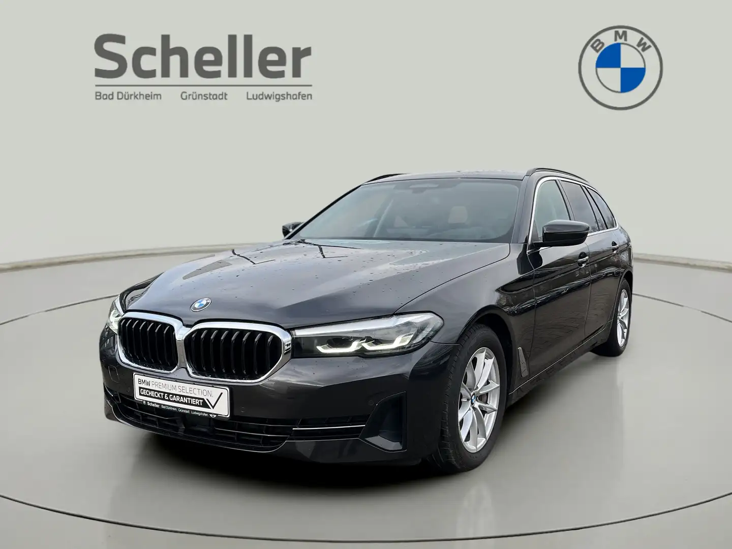 BMW 530 d Touring Head-Up HiFi DAB WLAN RFK Shz Grau - 1