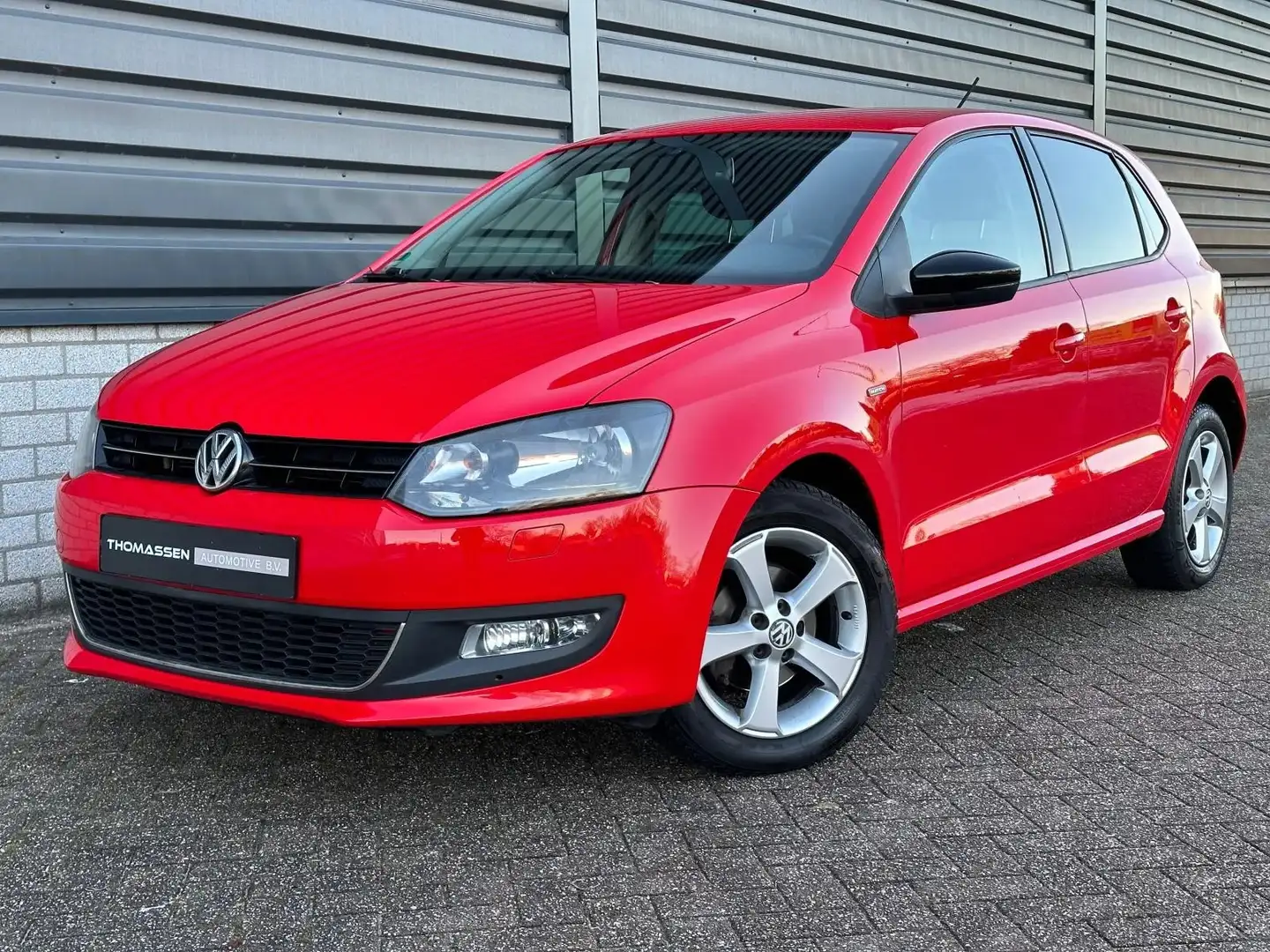 Volkswagen Polo 1.2 TSI Highline MATCH!! Cruise airco Rood - 1