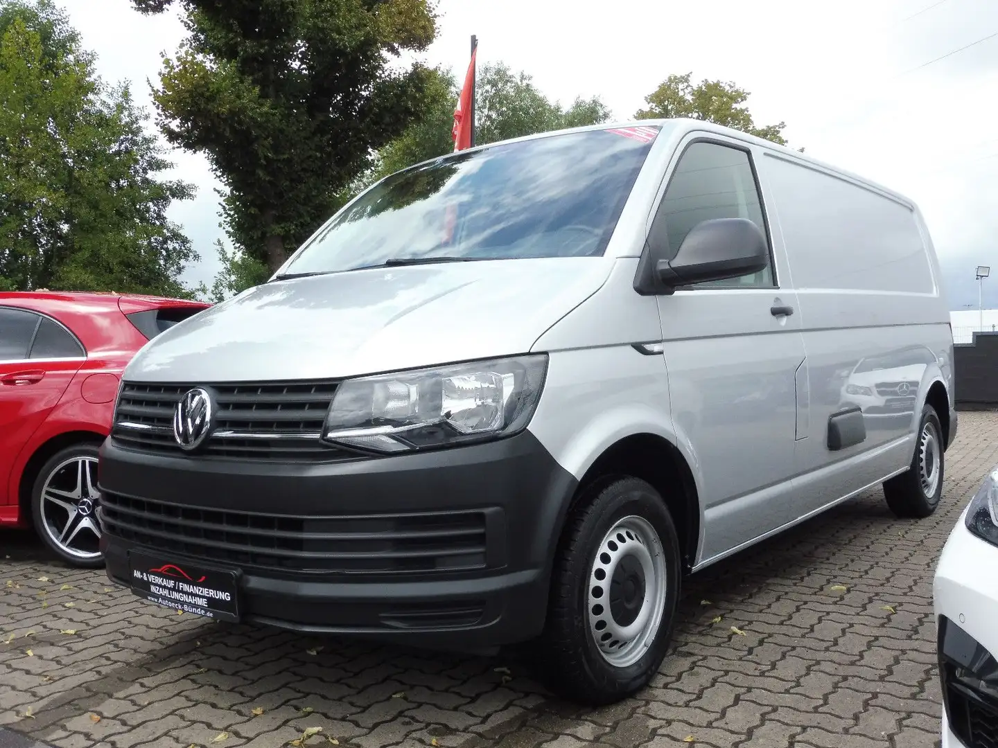 Volkswagen T6 Transporter Kasten-Lang 3.0T/AHK/Kam/Sitz-Hz Silber - 2