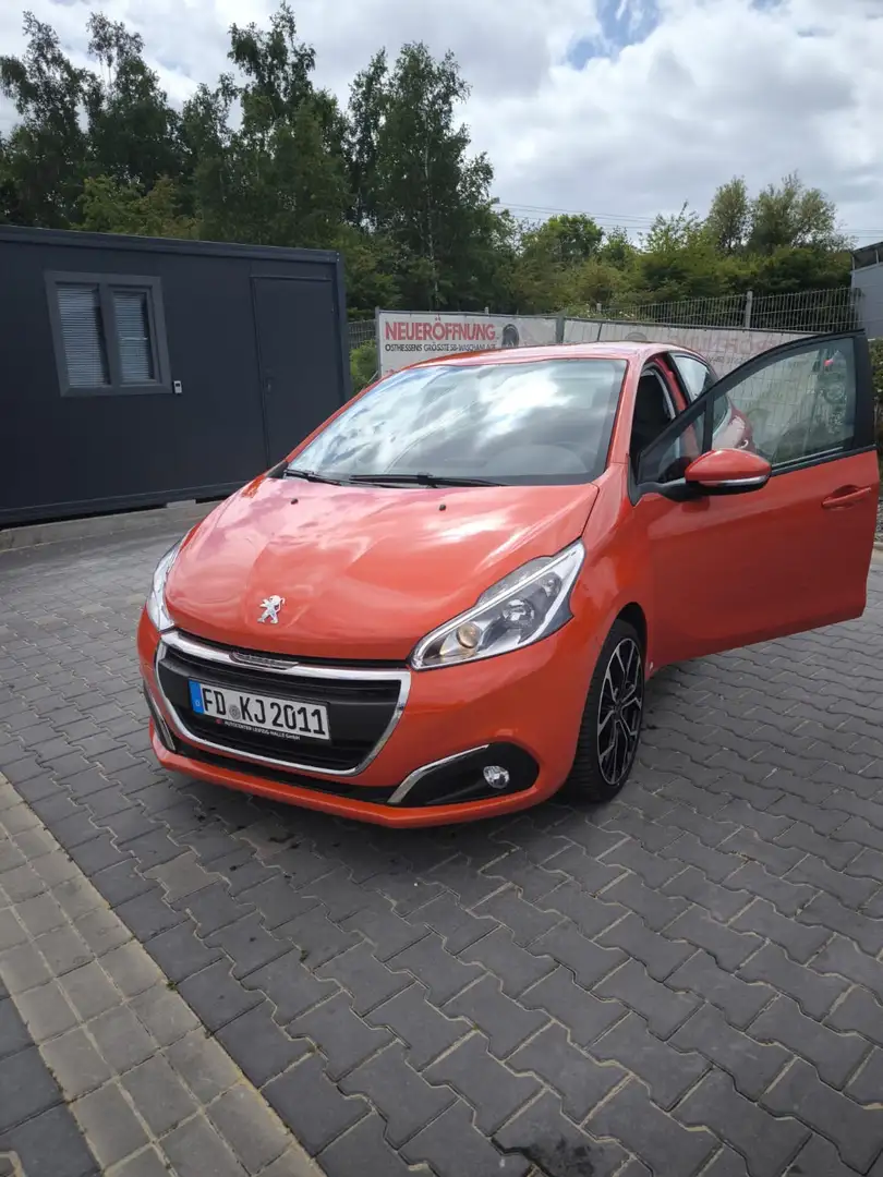 Peugeot 208 PureTech 82 Active narančasta - 2