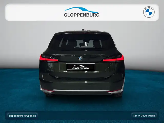 BMW 2 Series view 4