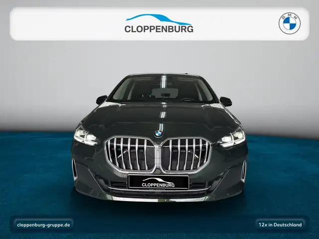 BMW 2 Series view 10