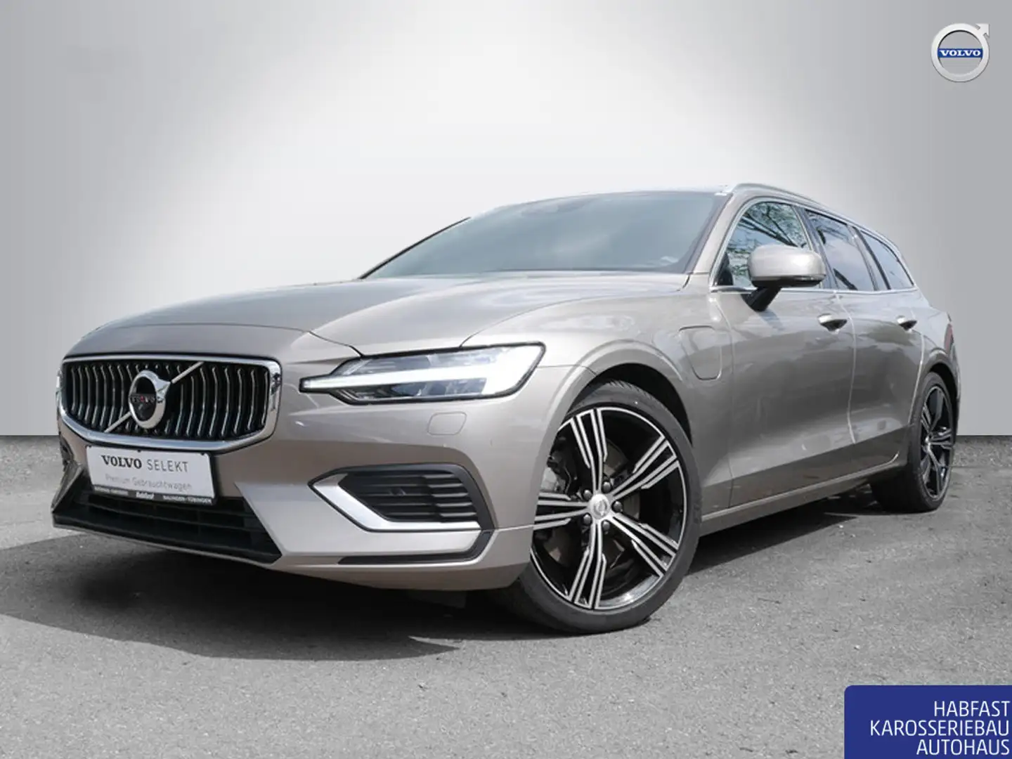 Volvo V60 Recharge T8 AWD Inscription HUD LED PANO Grau - 1