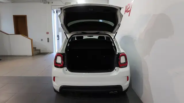 Fiat 500X view 15